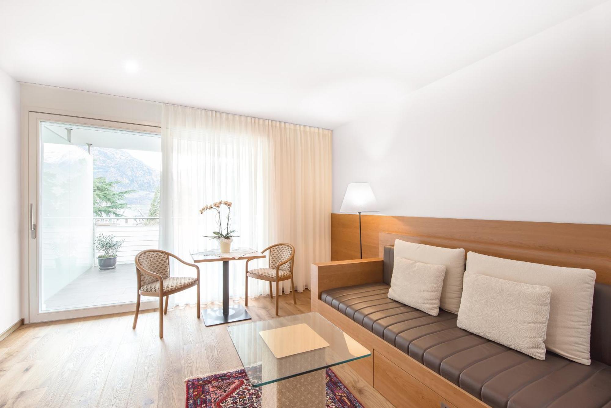 Hotel Sonnenhof Merano Bagian luar foto