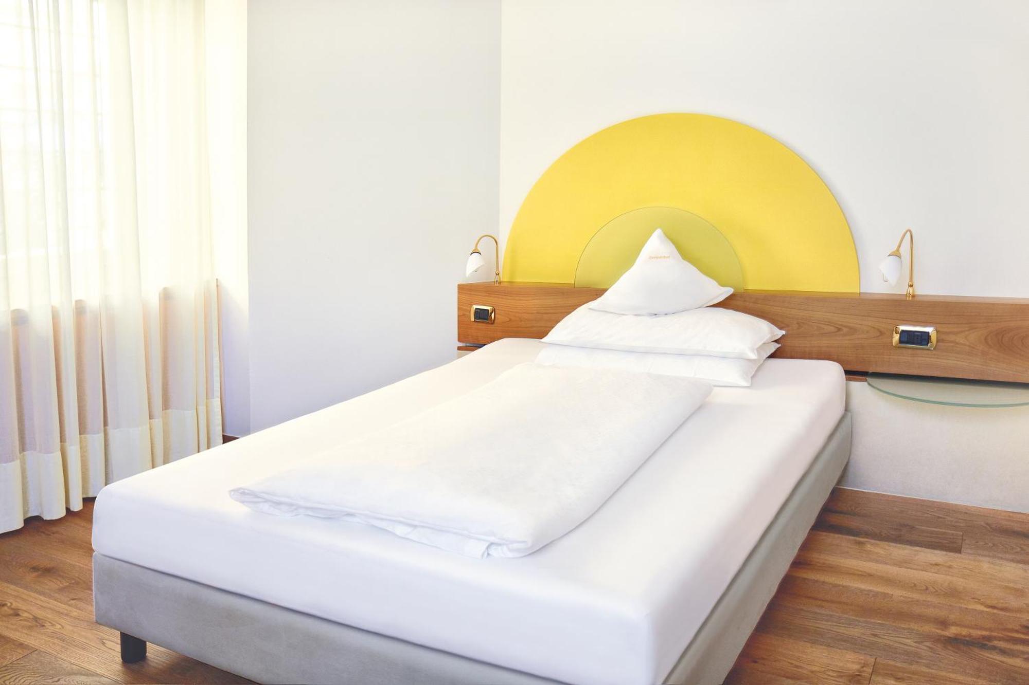 Hotel Sonnenhof Merano Bagian luar foto