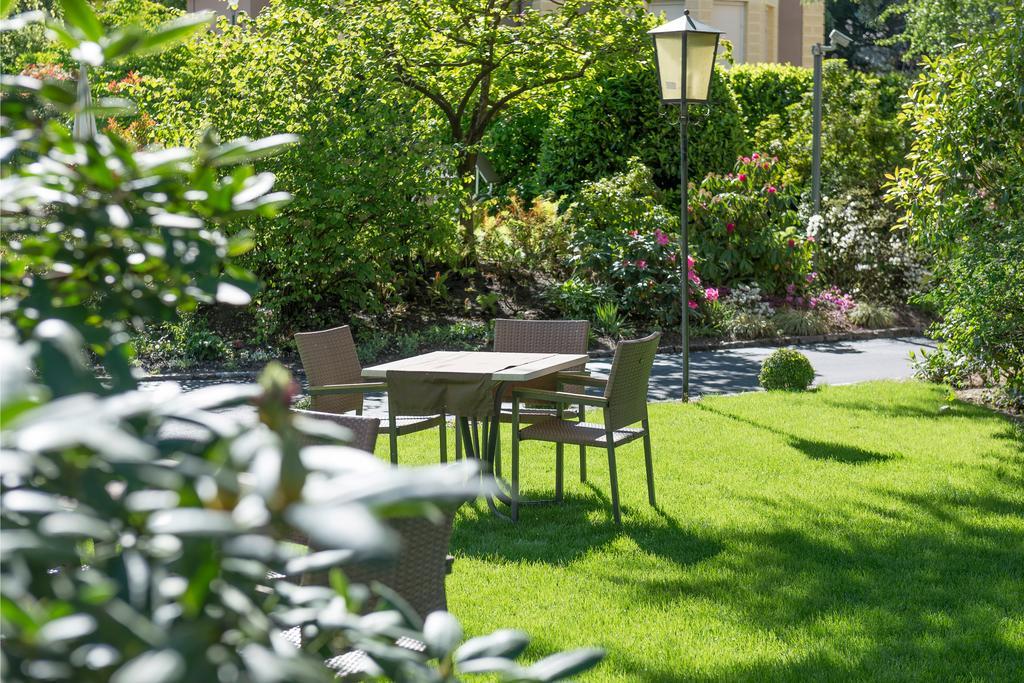 Hotel Sonnenhof Merano Bagian luar foto