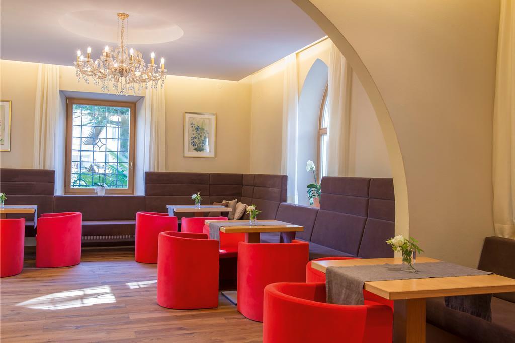 Hotel Sonnenhof Merano Bagian luar foto